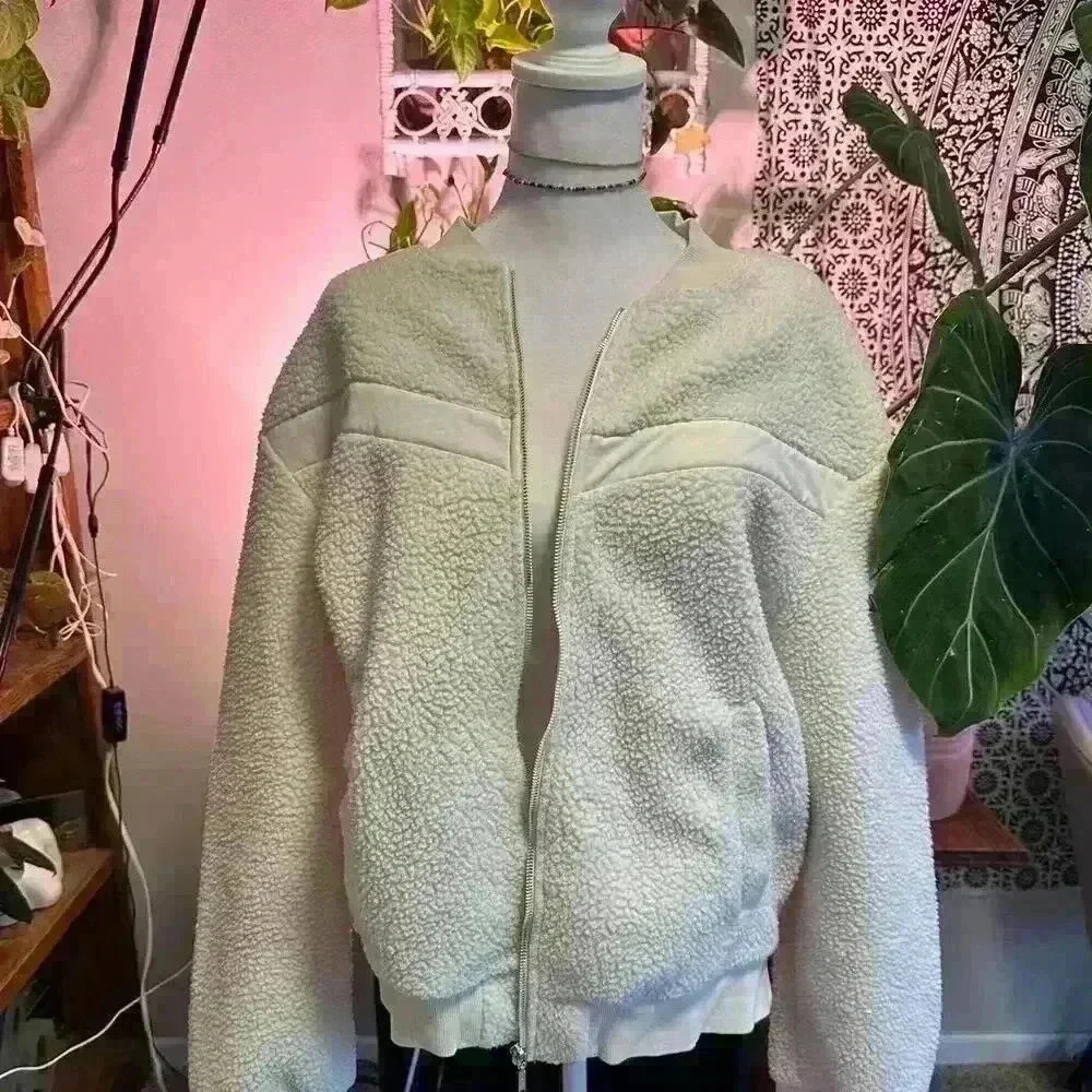 ZYIA l Bomber Jacket Fleece Sherpa Teddy Full Zip White | SIZE SMALL